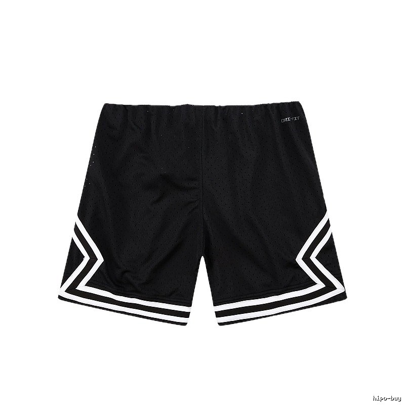 AJ sporty black shorts