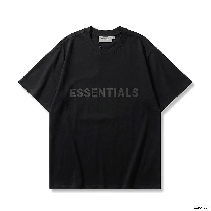ESSENTIALS minimalist style black T-shirt