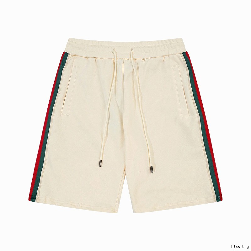 Gucci retro style off-white shorts