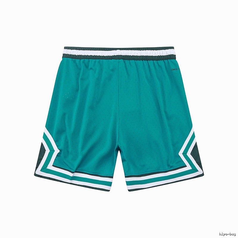 AJ sporty green shorts