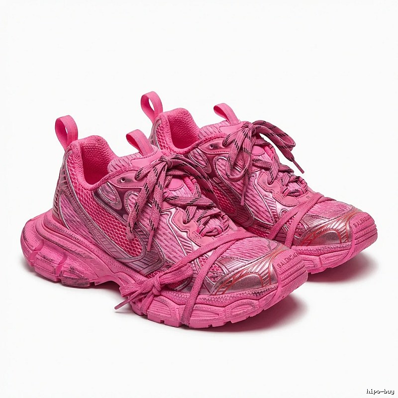 Balenciaga's dad-style pink shoes