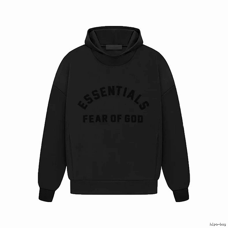 Black Winter Fleece Hoodie for Casual Layers