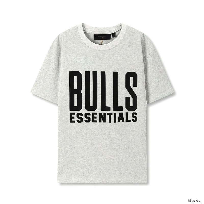 ESSENTIALS Bulls Style Grey T-shirt