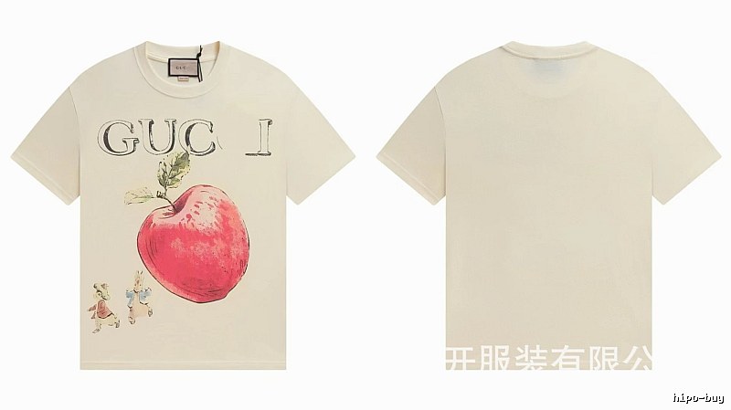 Gucci Apple Print Vintage Style Off-White T-Shirt