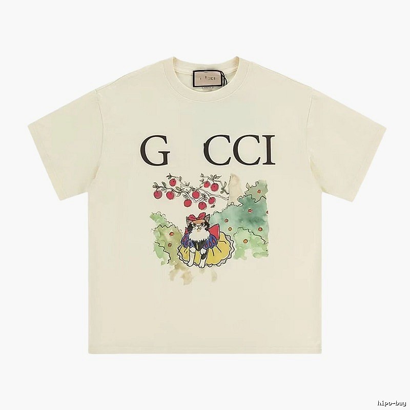 Gucci Vintage-Style Off-White Cat Print T-Shirt