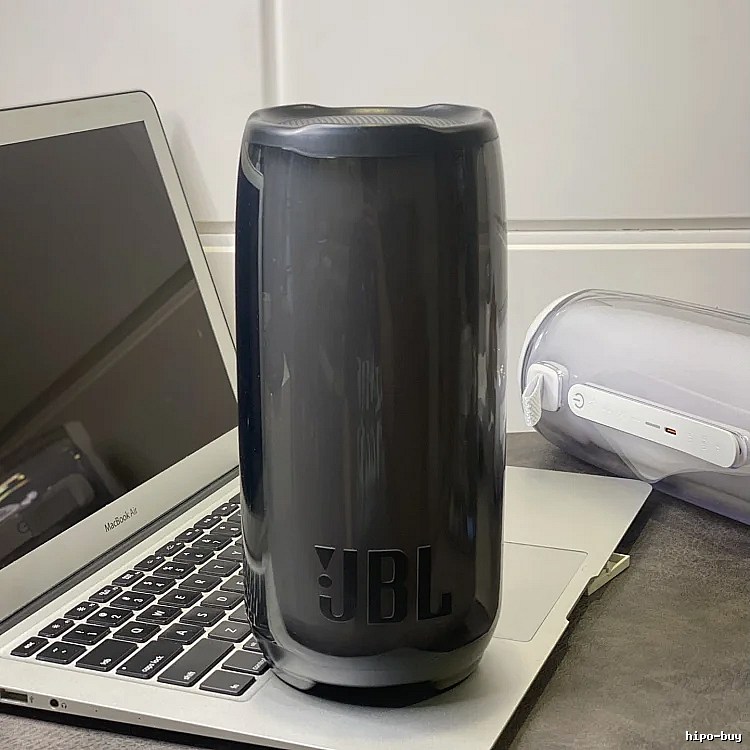 JBL Pulse Portable Speaker in Black