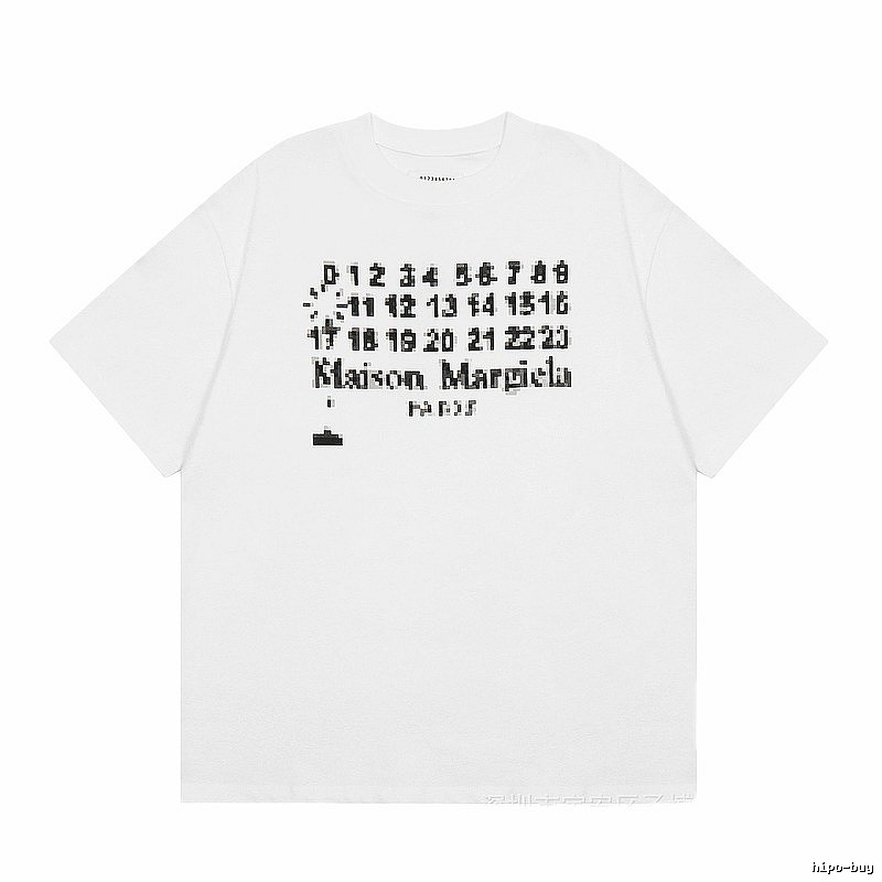 Maison Margiela Pixel Streetwear White Short-sleeve T-shirt