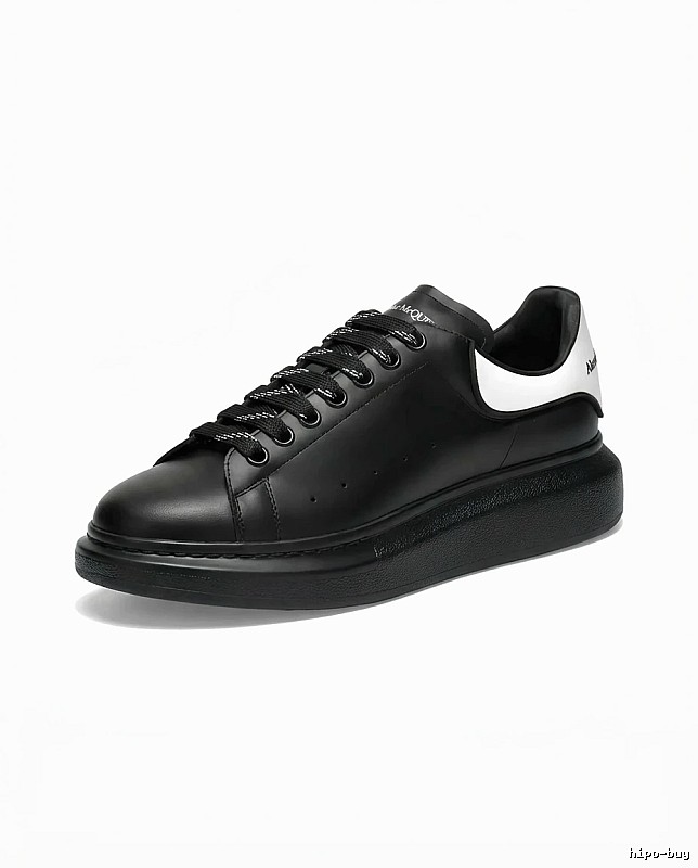 McQueen thick-soled black and white casual shoes