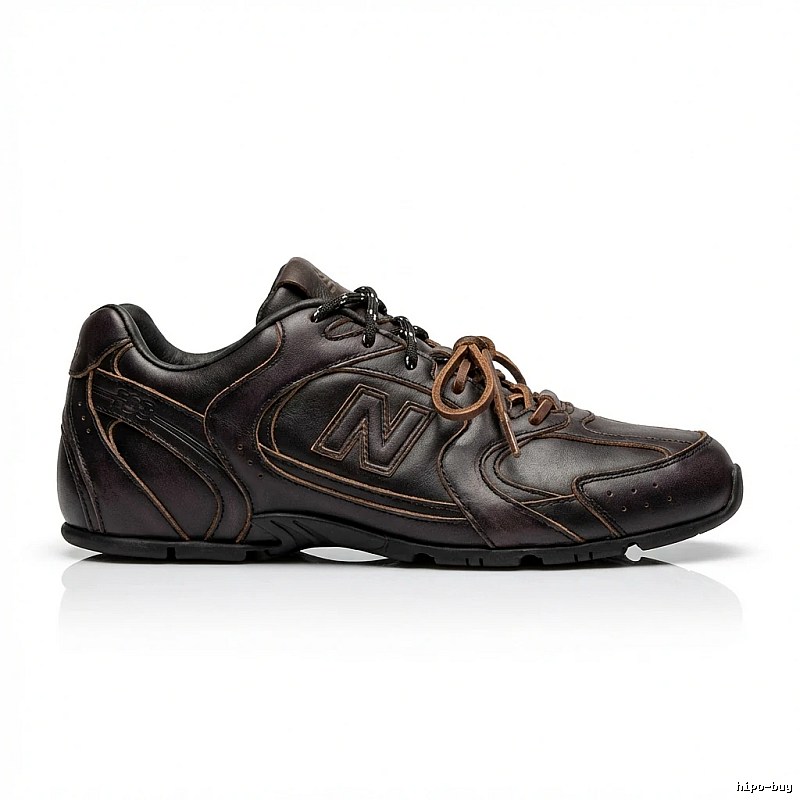 Miu Miu retro-style black sports shoes