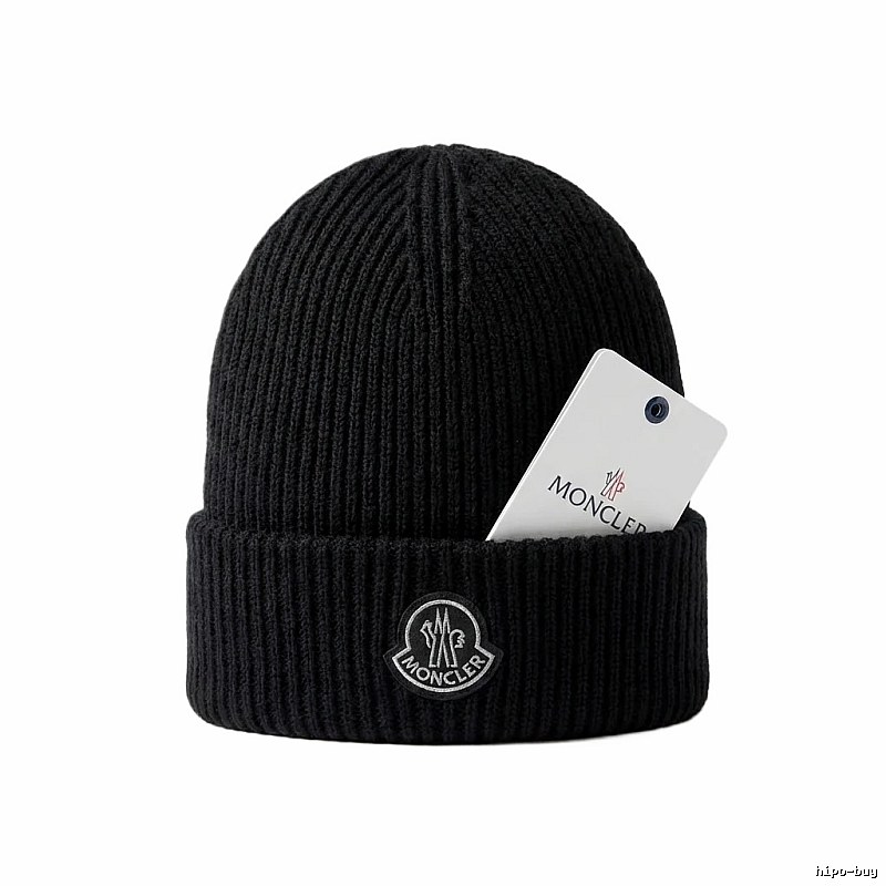 Moncler classic black knitted hat