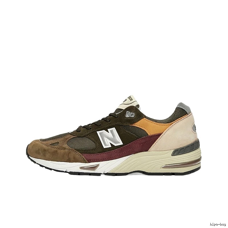 New Balance retro-style color-blocking athletic shoes