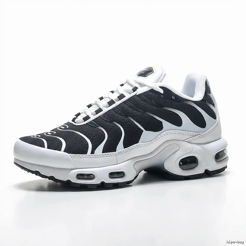 Nike Air Max 95 Black and White Trendy Sports Shoes