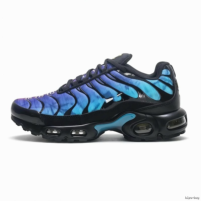 Nike gradient-style blue and black sports shoes