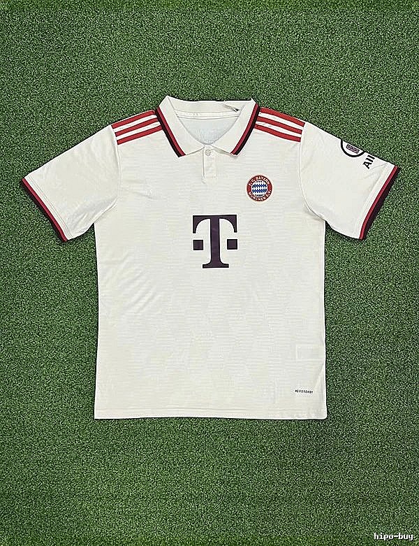 Real Madrid Logo Detail Home soccer jersey White Real Madrid with Relaxed Feel