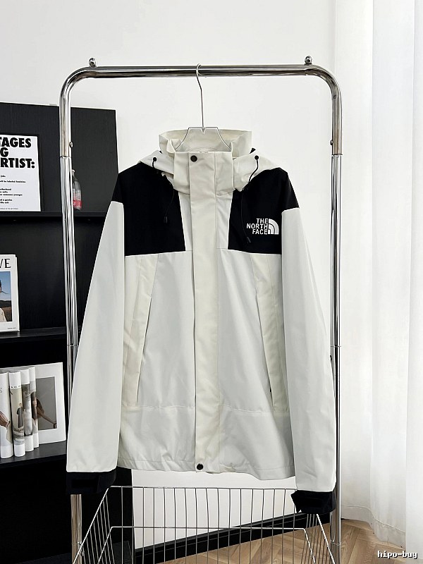 Streetwear Rotation The North Face Hooded Jacket with White Finish